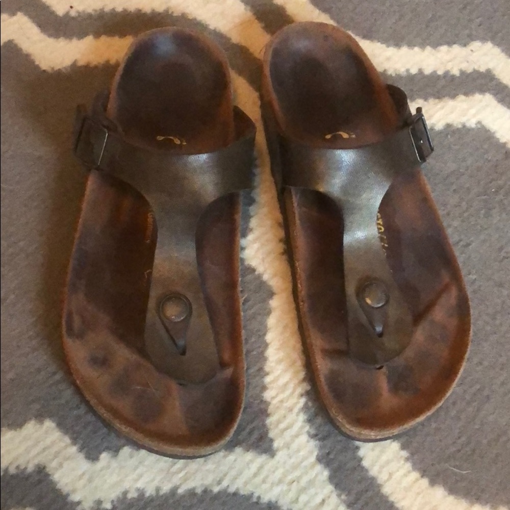 Birkenstock brown Gizeh sandals size 38 regular